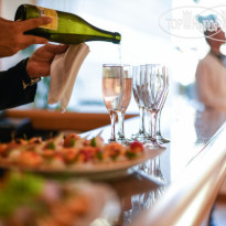 Constantinou Bros Asimina Suites Hotel VIPs Bar