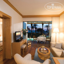 Constantinou Bros Asimina Suites Hotel