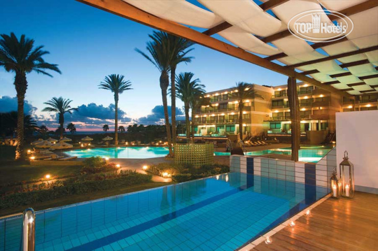 Hotelier's photos Constantinou Bros Asimina Suites Hotel 5*