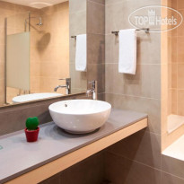 Capital Coast Resort & Spa 