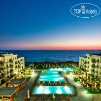 Capital Coast Resort & Spa 