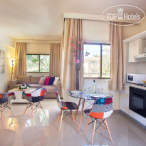 King Jason Paphos Designed for Adults