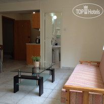 Vrachia Beach Aparthotel 