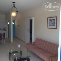 Vrachia Beach Aparthotel 