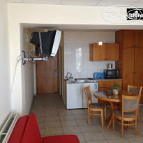 Vrachia Beach Aparthotel 