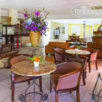 Akamanthea Holiday Village 