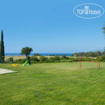 Akamanthea Holiday Village
