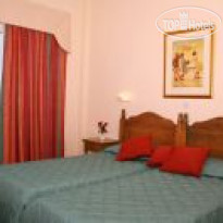 Akamanthea Holiday Village 