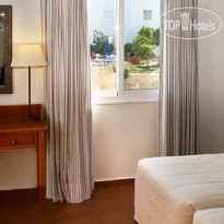 Aliathon Aegean Standard one bedroom apartment