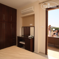 Avillion Holiday Apartment Complex 1 bed sup - bed