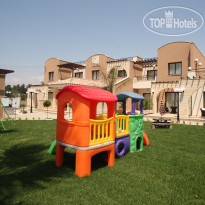 Avillion Holiday Apartment Complex Play area