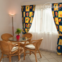 Amalthia Villas