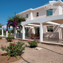 Amalthia Villas