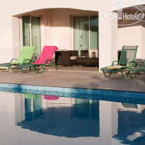 Amalthia Villas