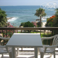 Rododafni Beach Apartments & Villas