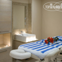 Atlantica Oasis Hotel 