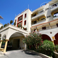 Curium Palace