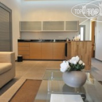 E Hotel Spa & Resort 