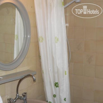 Costantiana Beach Hotel Apartments