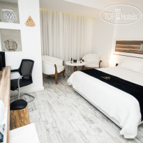 The Ciao Stelio Deluxe Hotel 