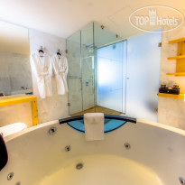 The Ciao Stelio Deluxe Hotel 
