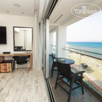 The Ciao Stelio Deluxe Hotel 