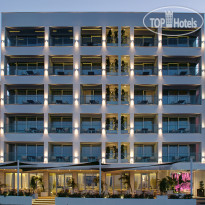 The Ciao Stelio Deluxe Hotel