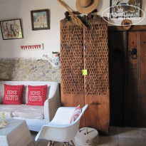 Stratos House