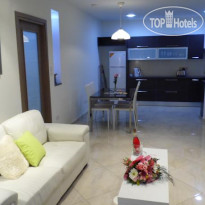 Mesogios House Suites 