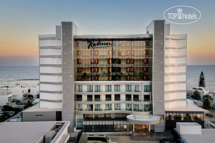 Hotel photo Radisson Beach Resort 4*