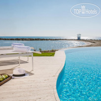Lebay Beach Hotel