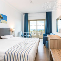 Nissiana Hotel & Bungalows