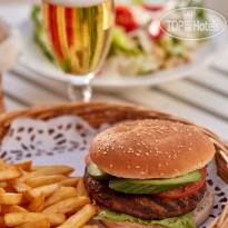 Grecian Bay Hotel Grill Bar