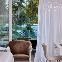Grecian Bay Hotel 