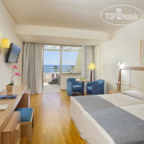 The Golden Coast Beach Hotel