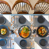 The Golden Coast Beach Hotel 