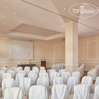 Grecian Park Hotel 