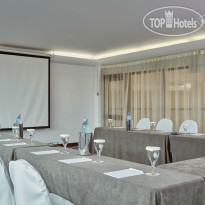 Grecian Park Hotel 