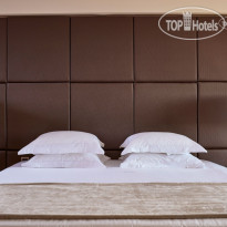 Grecian Park Hotel