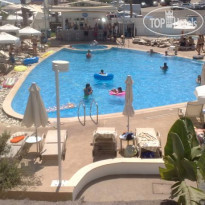 Vrissaki Beach Hotel