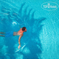 Louis St. Elias Resort 