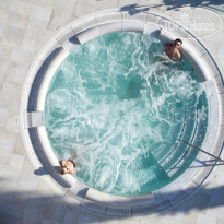 Louis St. Elias Resort 