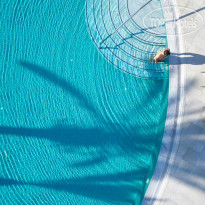 Louis St. Elias Resort 