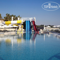 Louis St. Elias Resort 