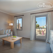 Louis St. Elias Resort