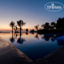 Cavo Zoe Seaside Hotel