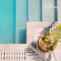 Chris Le Mare Gold Luxury Villa