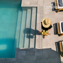 Chris Le Mare Gold Luxury Villa