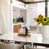 Chris Le Mare Gold Luxury Villa