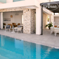 Chris Le Mare Gold Luxury Villa